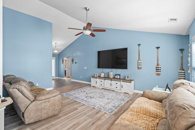 839 Riverward Dr., Myrtle Beach, SC 29588