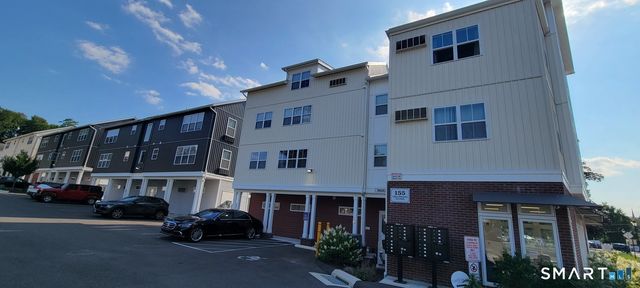 155 Greenwood Avenue E201, Bethel, CT 06801