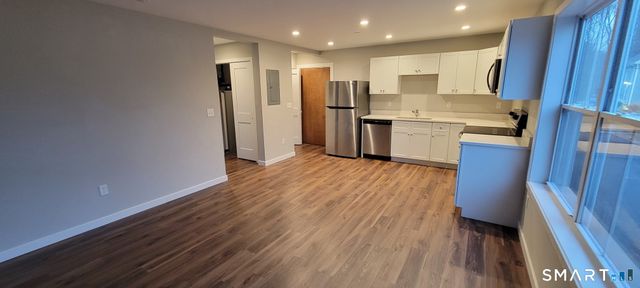 155 Greenwood Avenue E201, Bethel, CT 06801