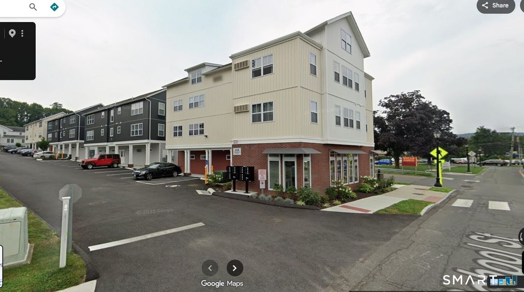 155 Greenwood Avenue E201, Bethel, CT 06801