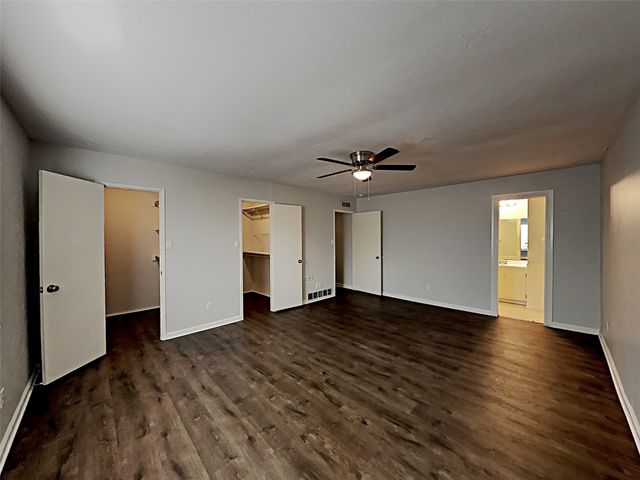 3522 Whitney Drive, Carrollton, TX 75007