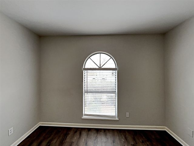 3522 Whitney Drive, Carrollton, TX 75007