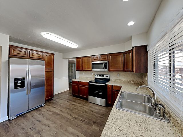 3522 Whitney Drive, Carrollton, TX 75007