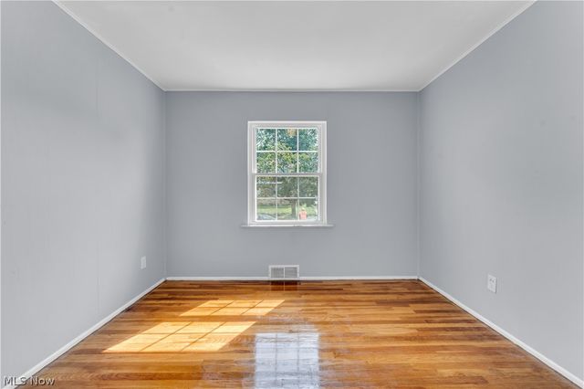 4102 Pershing Avenue, Parma, OH 44134