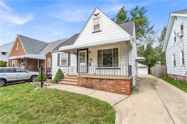4102 Pershing Avenue, Parma, OH 44134