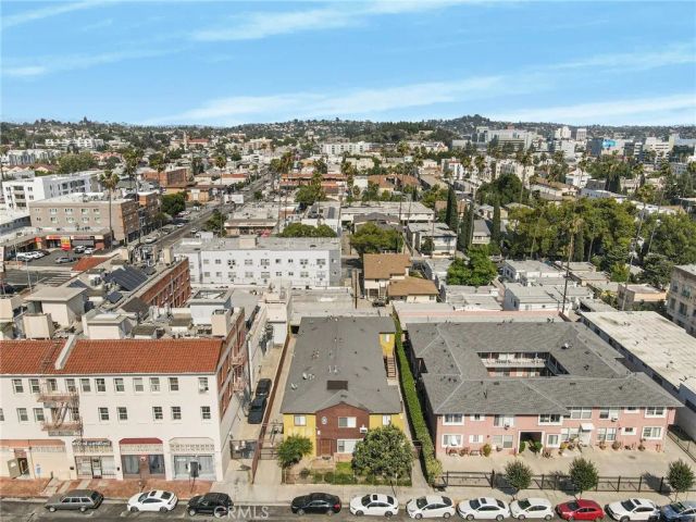 1646 N Harvard, Los Angeles, CA 90027
