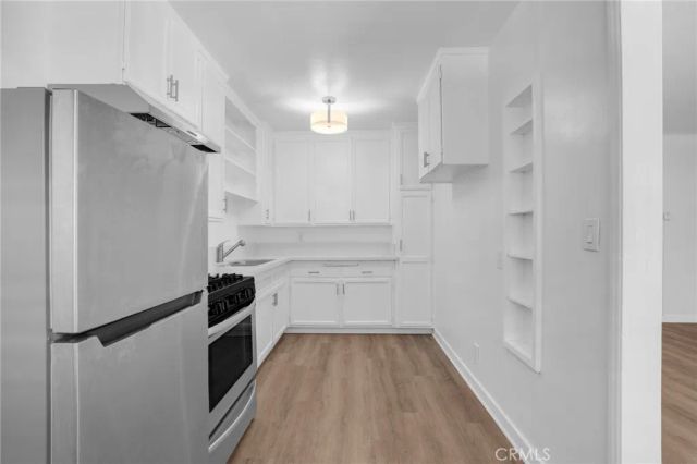 1646 N Harvard, Los Angeles, CA 90027