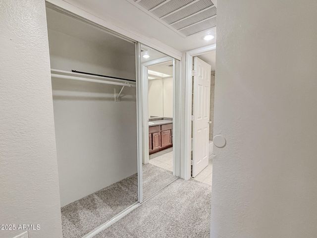 3535 W TIERRA BUENA Lane 236, Phoenix, AZ 85053