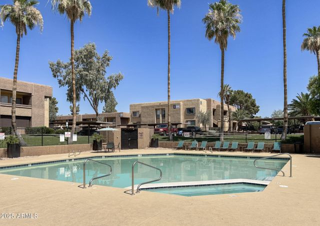 3535 W TIERRA BUENA Lane 236, Phoenix, AZ 85053