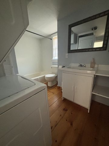 2 Lebaron Aly, Plymouth, MA 02360