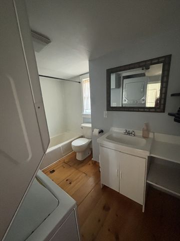 2 Lebaron Aly, Plymouth, MA 02360
