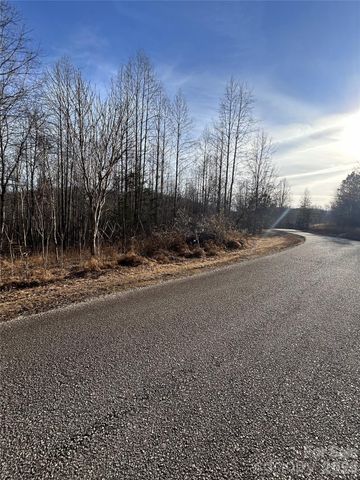 147 Double Eagle Drive 23, Nebo, NC 28761