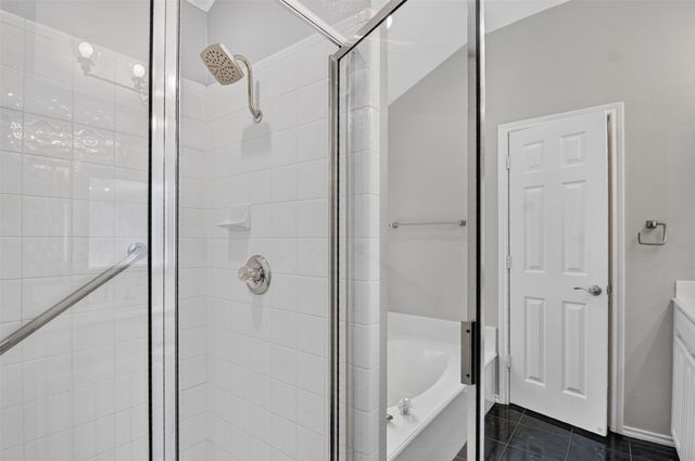 5963 River Bend Drive, Benbrook, TX 76132