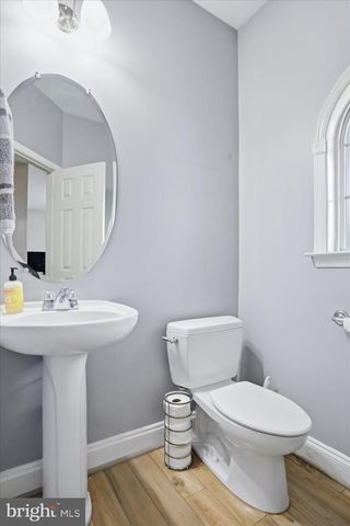 105 DOGWOOD DR, Cross Junction, VA 22625