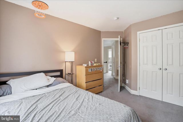 105 DOGWOOD DR, Cross Junction, VA 22625