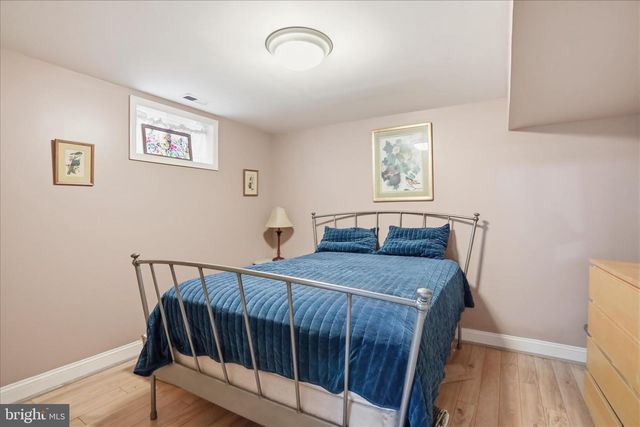 105 DOGWOOD DR, Cross Junction, VA 22625