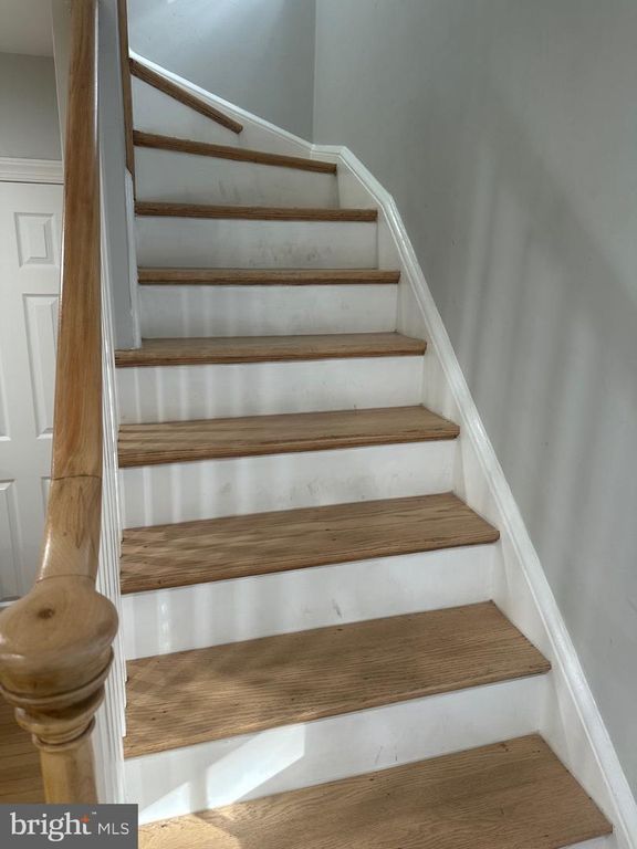 Image 24 of property listing at 806 SLIGO AVE, Silver Spring, MD 20910