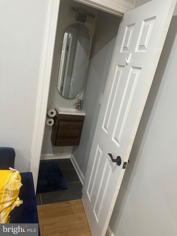 Image 25 of property listing at 806 SLIGO AVE, Silver Spring, MD 20910