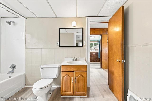 19340 Meier Street, Roseville, MI 48066