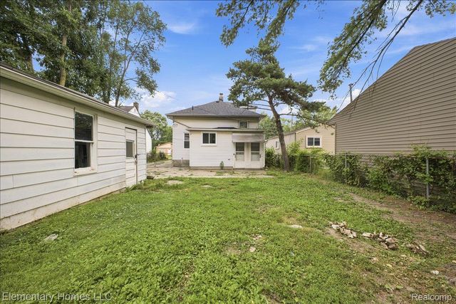 19340 Meier Street, Roseville, MI 48066