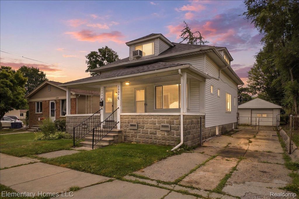 19340 Meier Street, Roseville, MI 48066