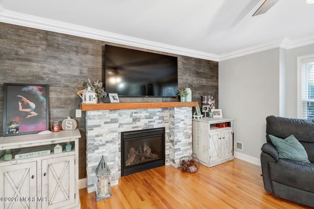 106 1st Avenue, Tuckerton, NJ 08087