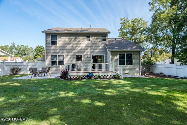 106 1st Avenue, Tuckerton, NJ 08087