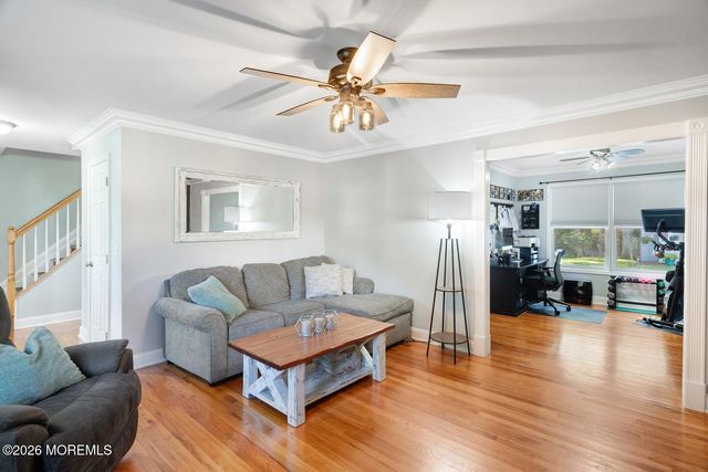 106 1st Avenue, Tuckerton, NJ 08087