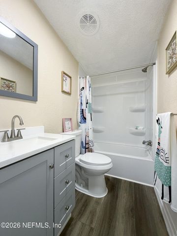 102 DALTON Court, Satsuma, FL 32189