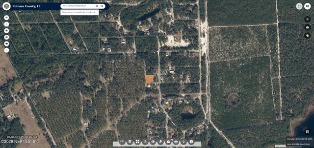 102 DALTON Court, Satsuma, FL 32189