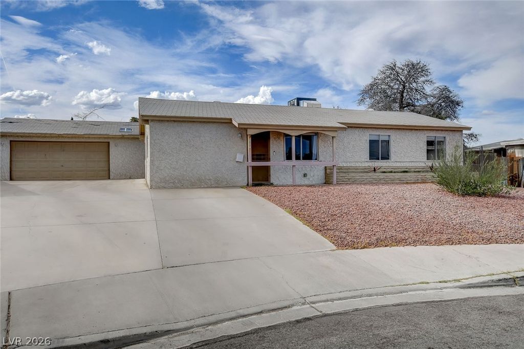 804 Larch Court, Las Vegas, NV 89145 — photo 2
