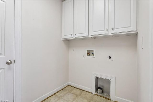 9908 W Cork RD, Toano, VA 23168