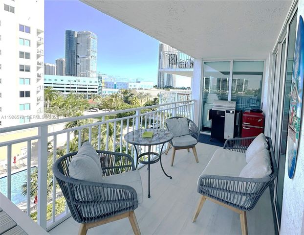 18000 N Bay Rd 603, Sunny Isles Beach, FL 33160