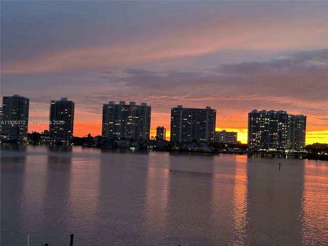 18000 N Bay Rd 603, Sunny Isles Beach, FL 33160