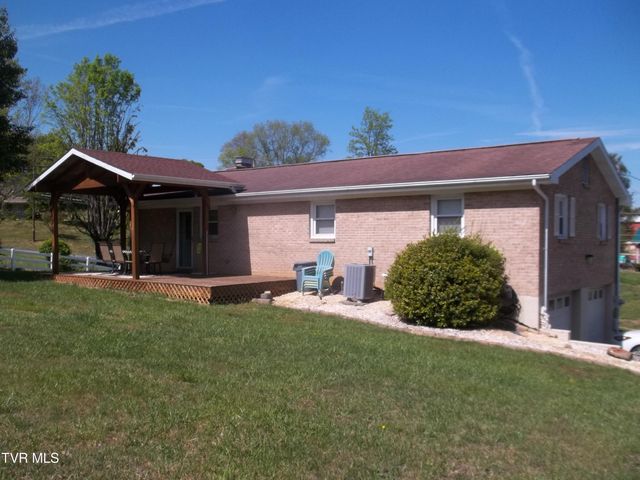 24396 Briscoe Drive, Bristol, VA 24202