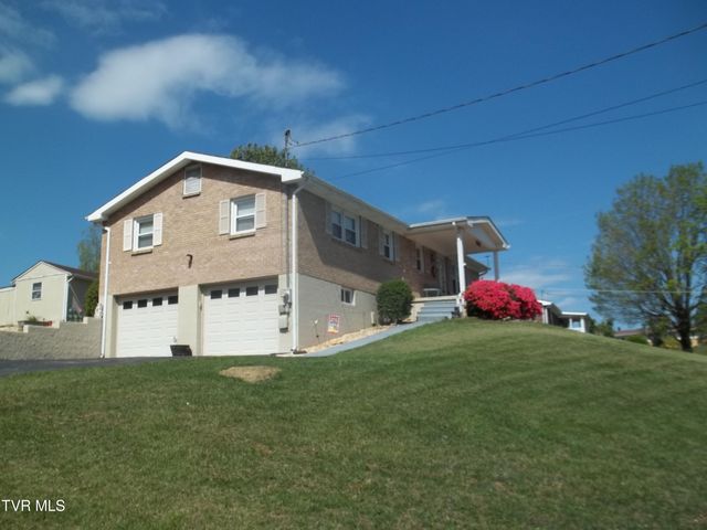 24396 Briscoe Drive, Bristol, VA 24202
