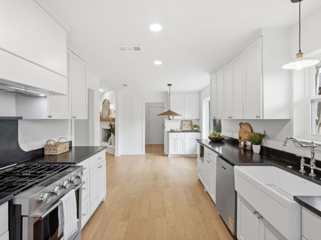 8630 Mediterranean Drive, Dallas, TX 75238