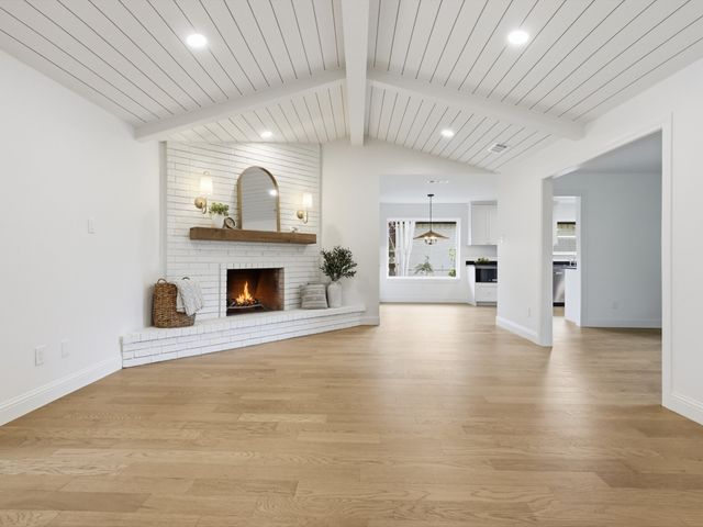 8630 Mediterranean Drive, Dallas, TX 75238