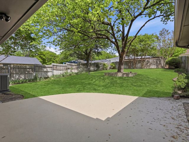 8630 Mediterranean Drive, Dallas, TX 75238