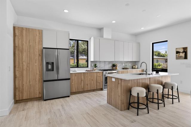 3144 22ND STREET N, St Petersburg, FL 33713