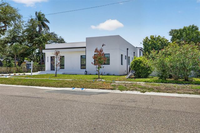 3144 22ND STREET N, St Petersburg, FL 33713