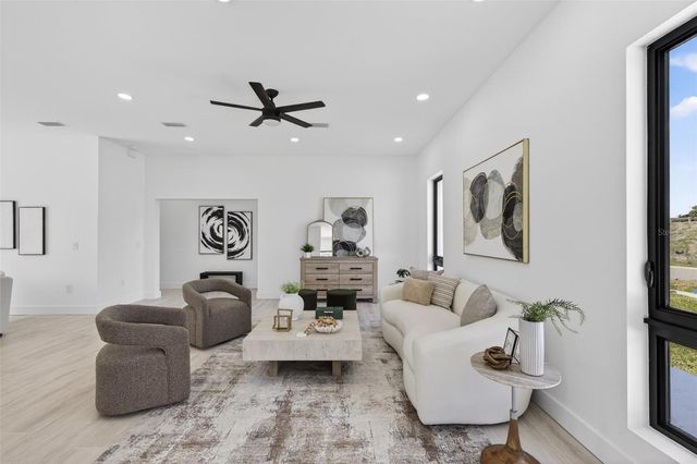 3144 22ND STREET N, St Petersburg, FL 33713