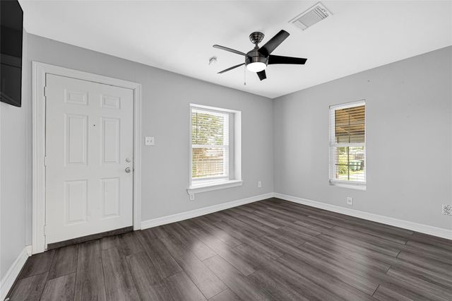 4602 Nichols Street, Houston, TX 77020