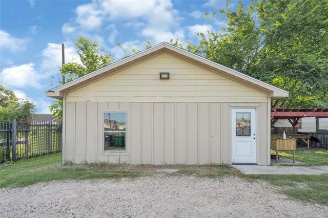 4602 Nichols Street, Houston, TX 77020