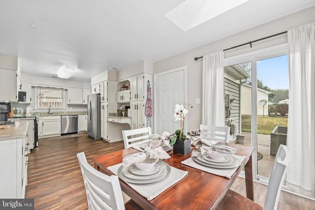 6922 LODESTONE CT, Alexandria, VA 22306