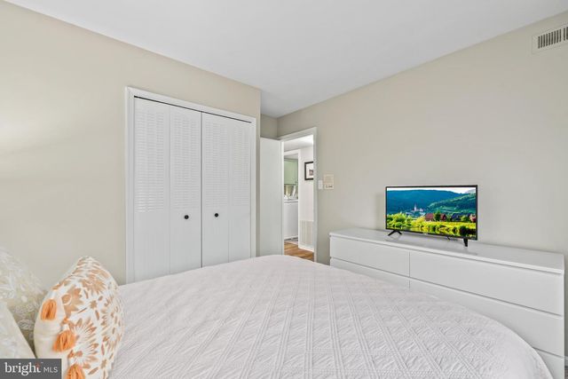 6922 LODESTONE CT, Alexandria, VA 22306