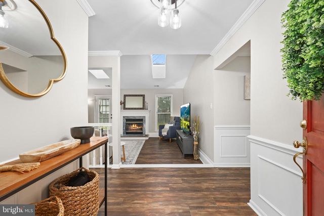 6922 LODESTONE CT, Alexandria, VA 22306