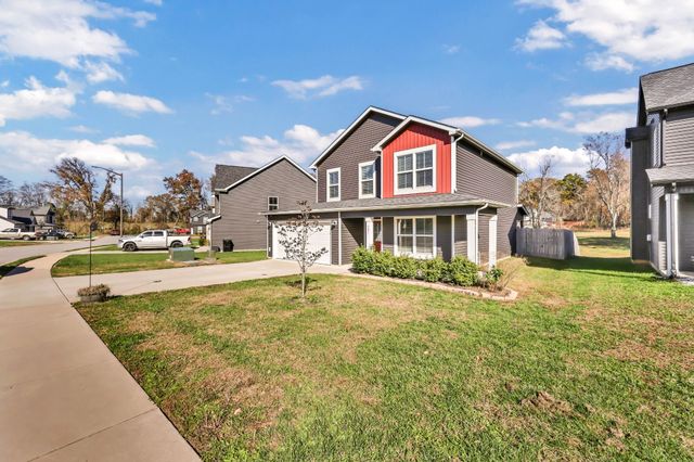 246 Stone Bluff Way, Clarksville, TN 37040