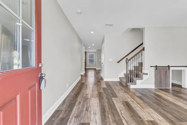 246 Stone Bluff Way, Clarksville, TN 37040