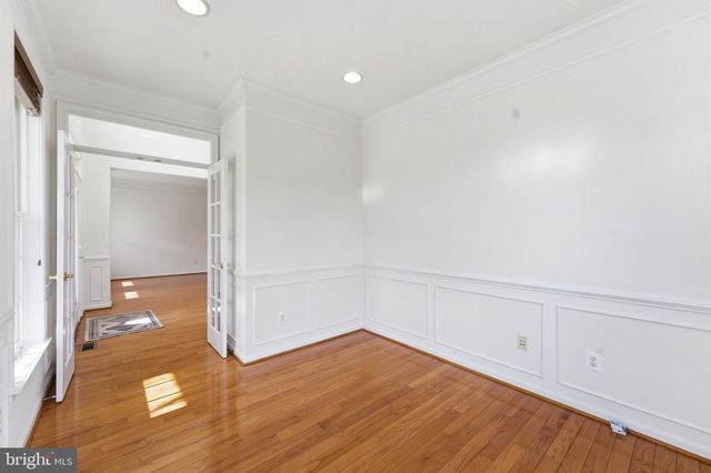 43358 FULLERTON, Ashburn, VA 20147